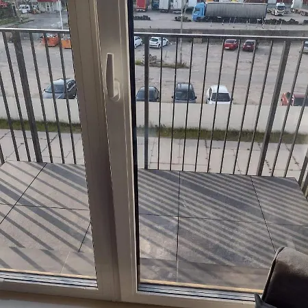 Mieszkanie 1-pokojowe Z Darmowym Parkingiem Варшава